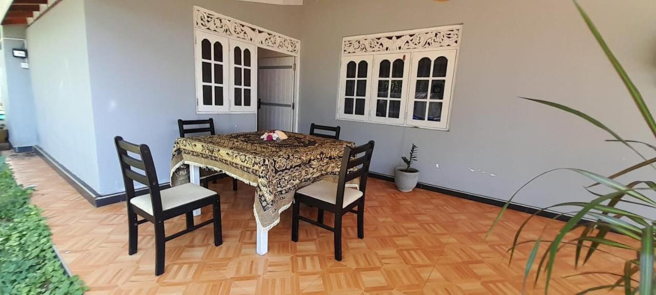 Tehan Homestay Dikwella Phòng bức ảnh